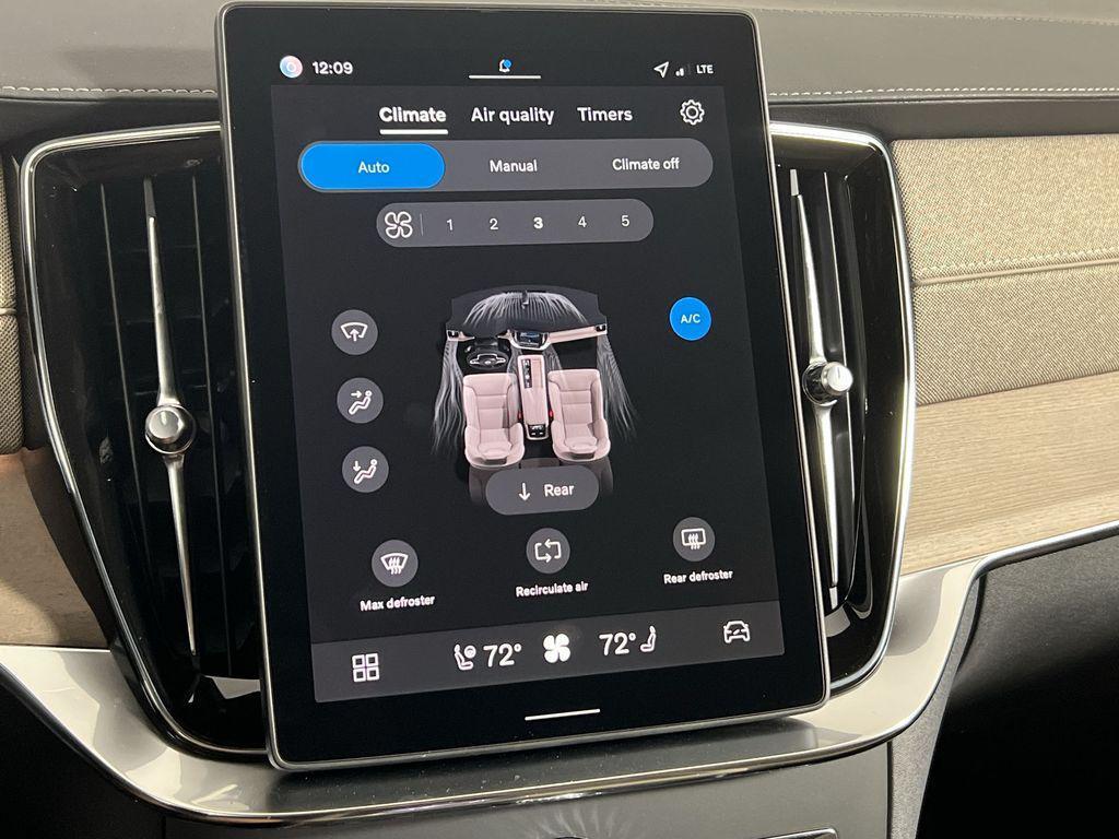 new 2026 Volvo XC90 car, priced at $79,875