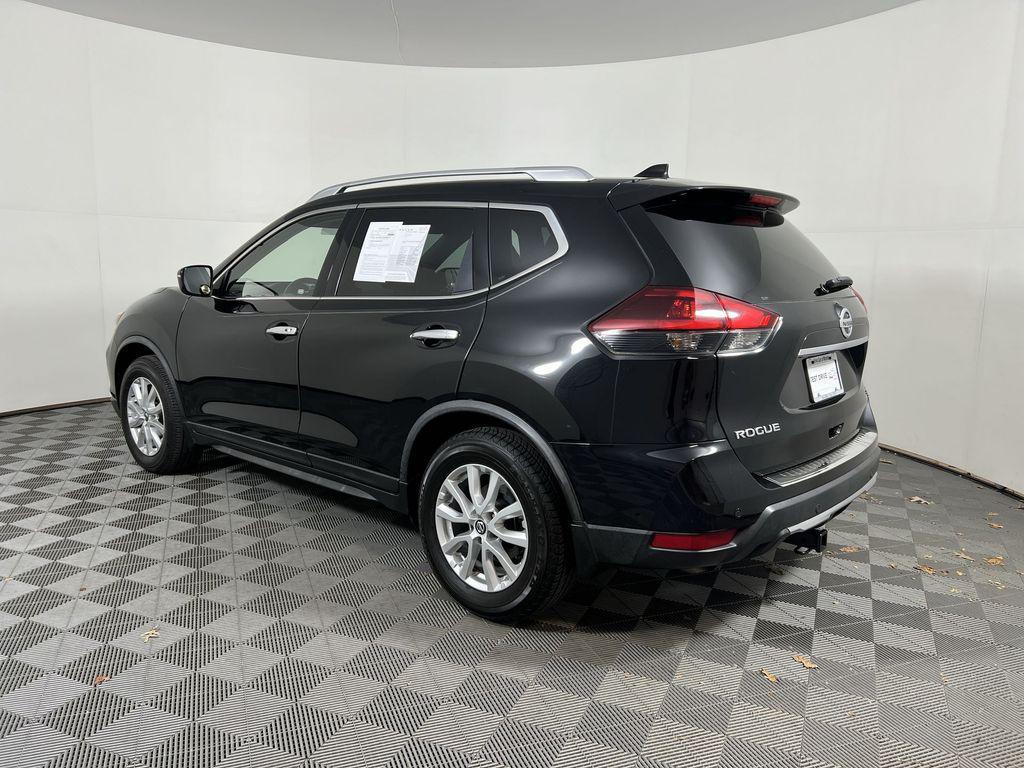 used 2019 Nissan Rogue car, priced at $16,517