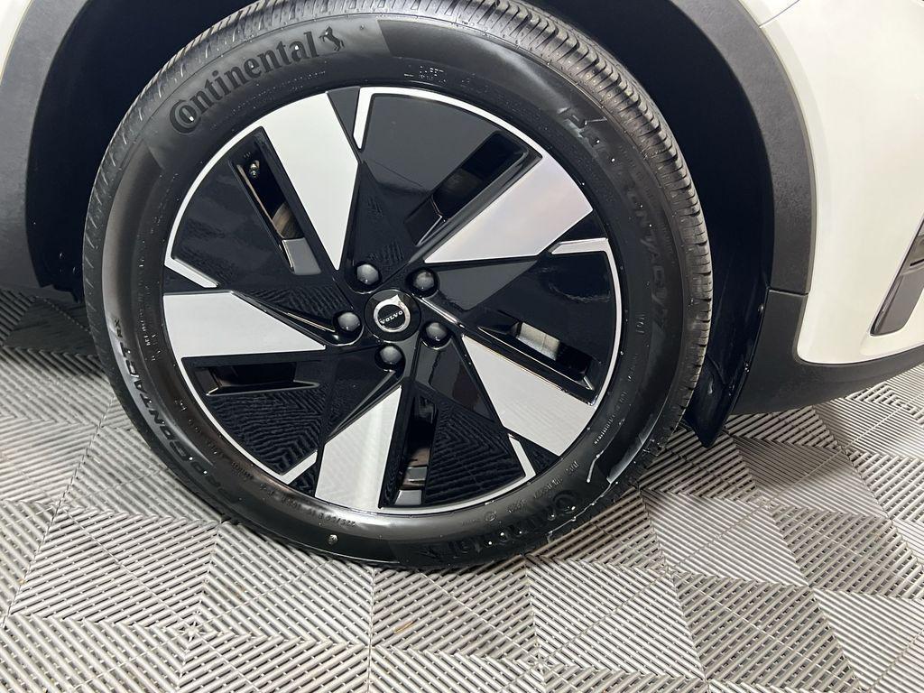 used 2024 Volvo C40 Recharge Pure Electric car, priced at $34,900