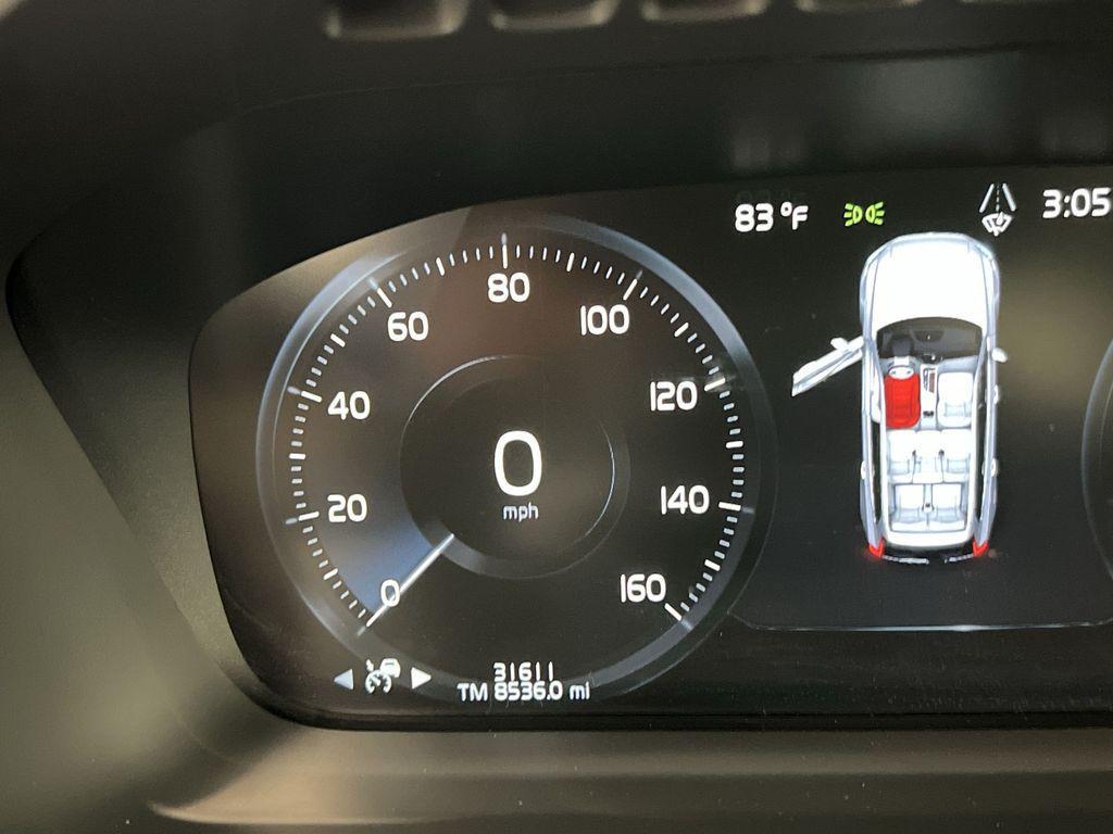 used 2022 Volvo XC90 car, priced at $40,884