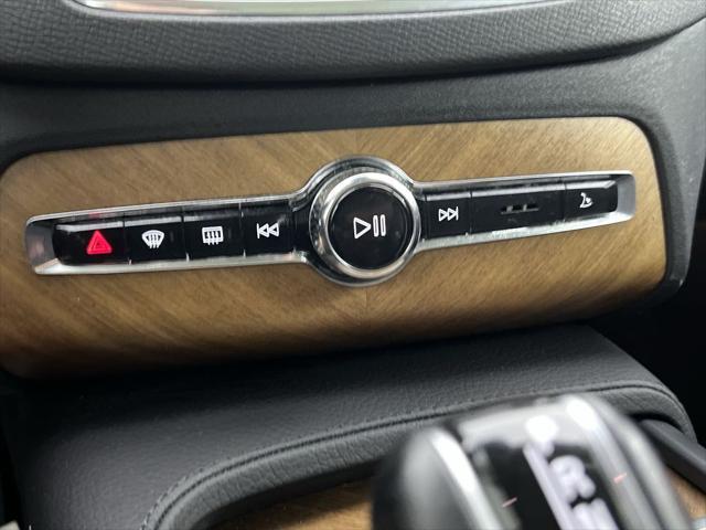 used 2021 Volvo XC90 car, priced at $29,442