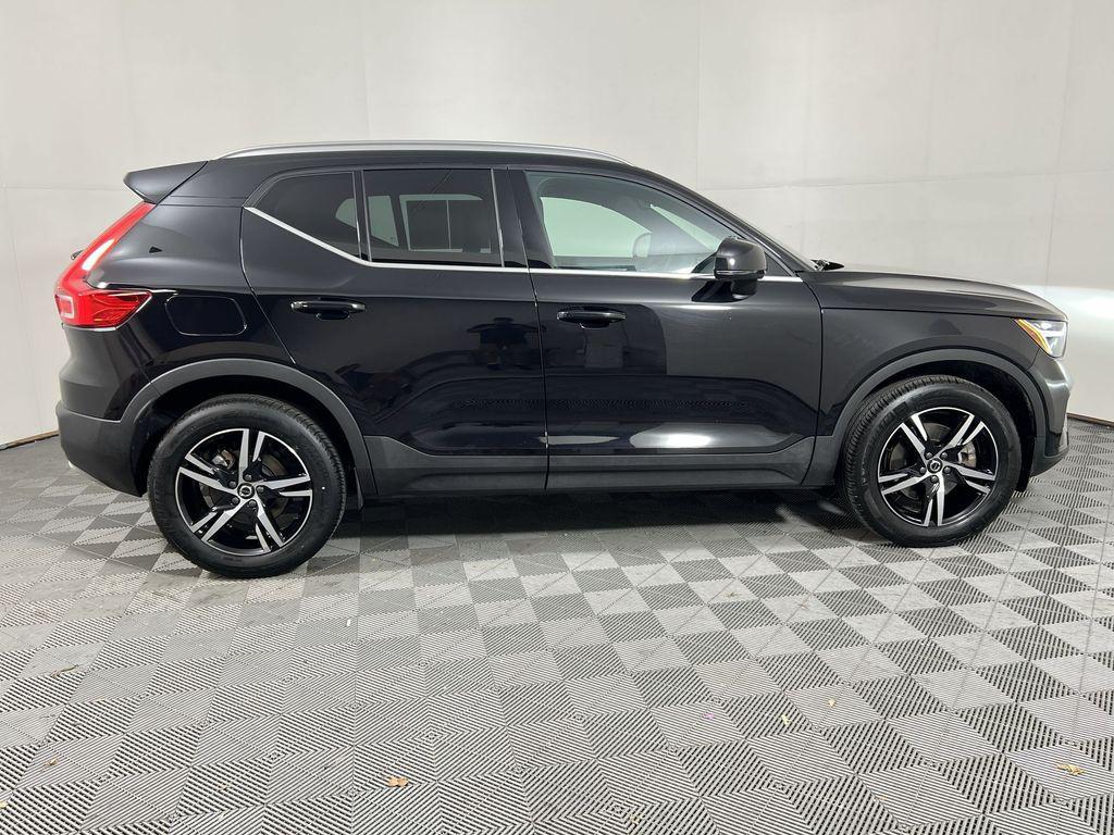 used 2025 Volvo XC40 car, priced at $28,894