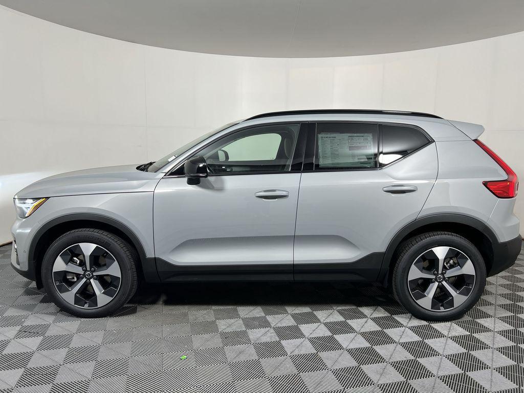 new 2026 Volvo XC40 car, priced at $49,150