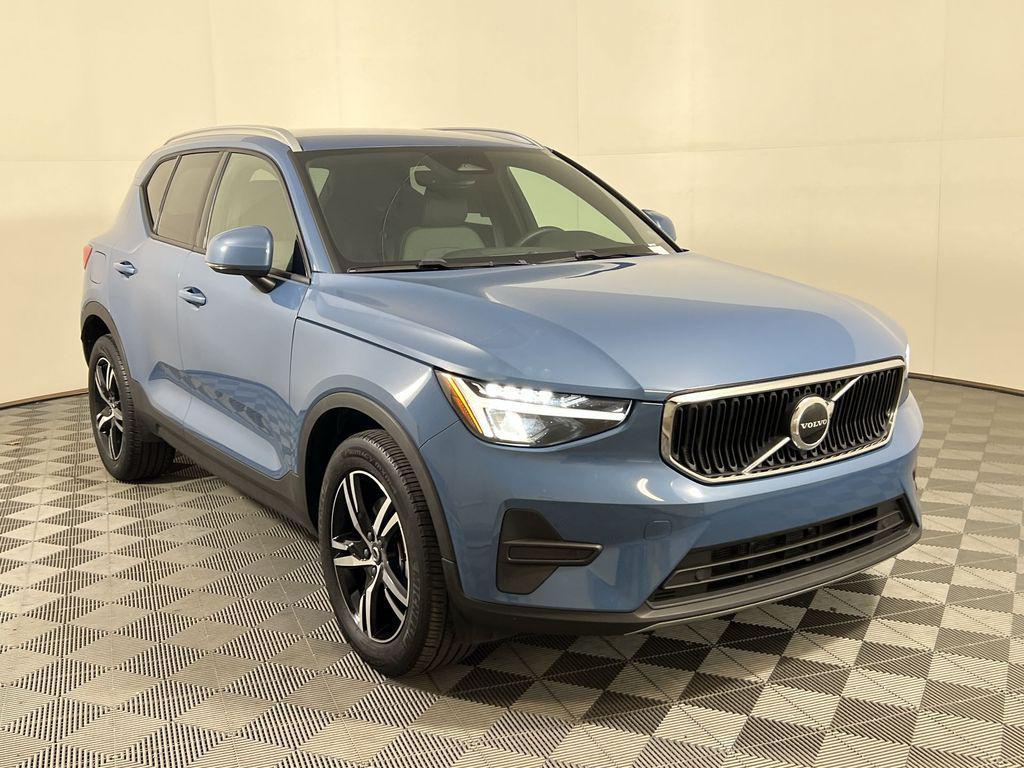 used 2023 Volvo XC40 car, priced at $25,560