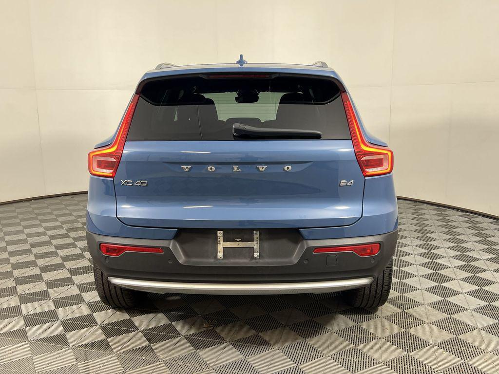 used 2023 Volvo XC40 car, priced at $25,560