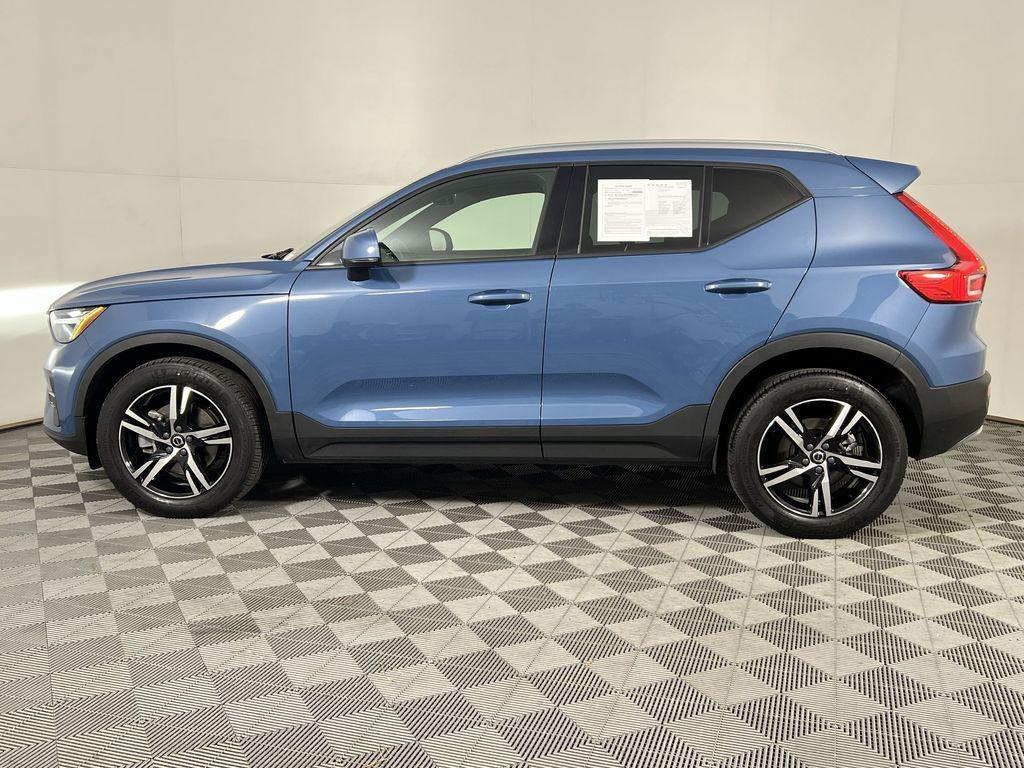 used 2023 Volvo XC40 car, priced at $25,560