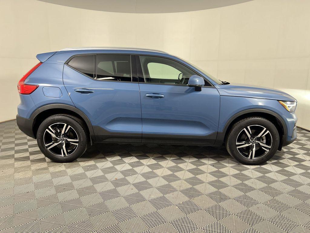 used 2023 Volvo XC40 car, priced at $25,560