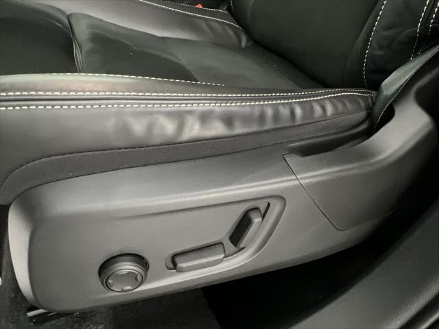 used 2022 Volvo XC40 car, priced at $28,300