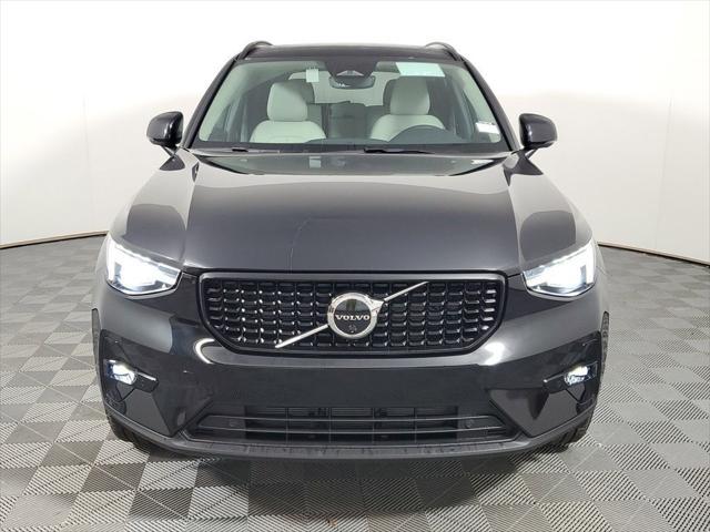 new 2025 Volvo XC40 car, priced at $48,800