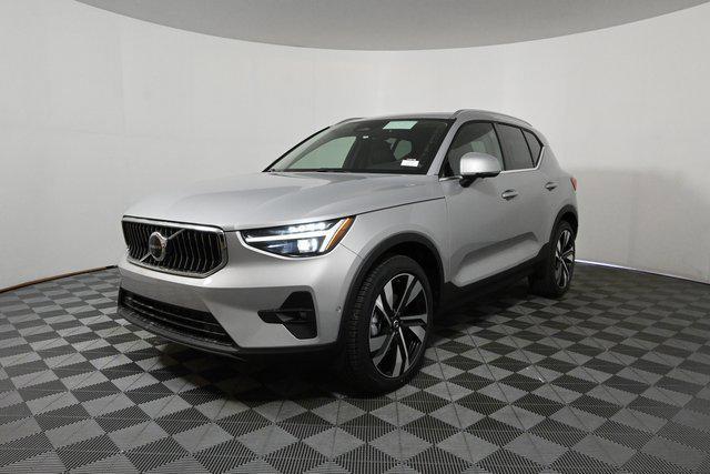 new 2023 Volvo XC40 car, priced at $46,267