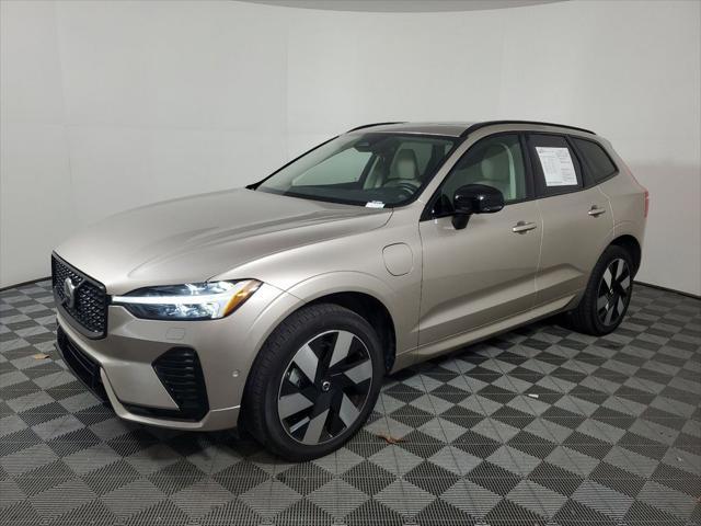 used 2024 Volvo XC60 Recharge Plug-In Hybrid car, priced at $45,500