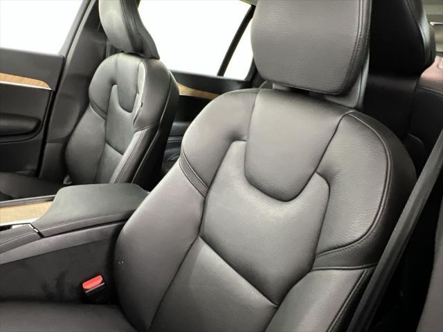 used 2022 Volvo XC90 Recharge Plug-In Hybrid car, priced at $47,500