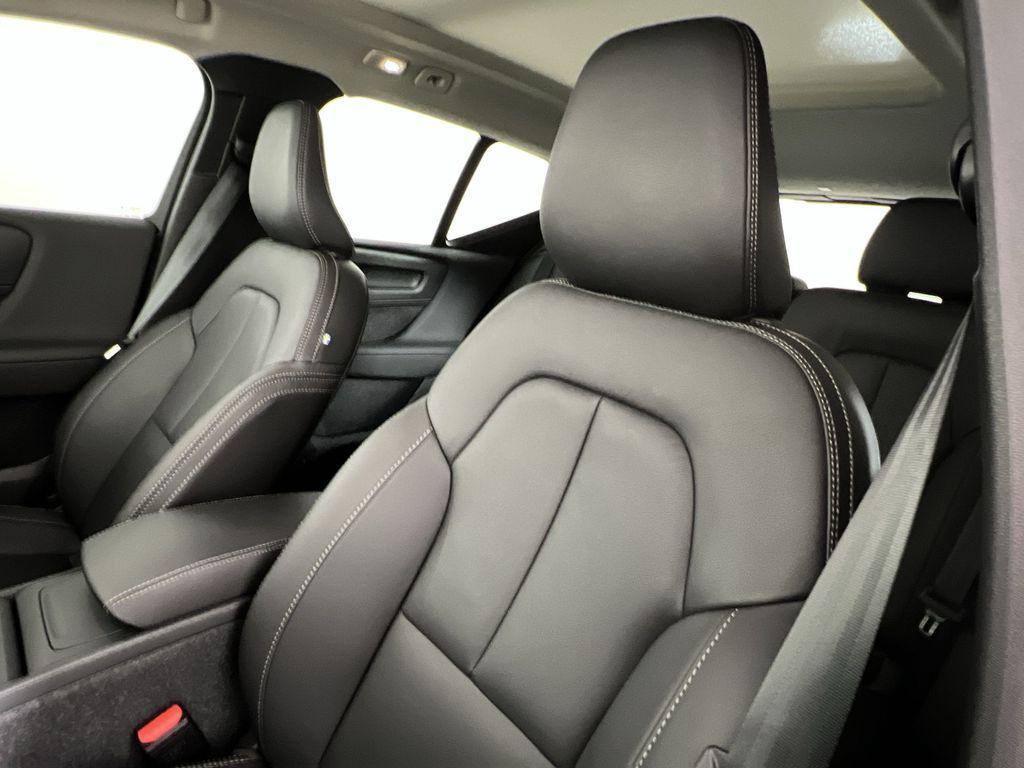 used 2025 Volvo XC40 car, priced at $33,998