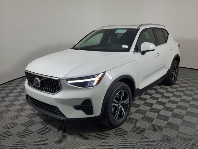 new 2025 Volvo XC40 car, priced at $45,000