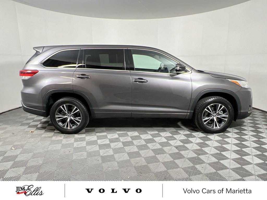 used 2017 Toyota Highlander car, priced at $20,138