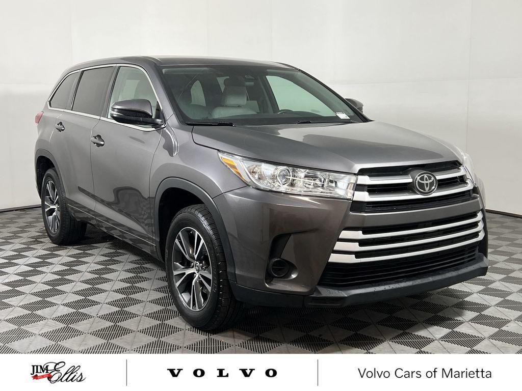 used 2017 Toyota Highlander car, priced at $20,138