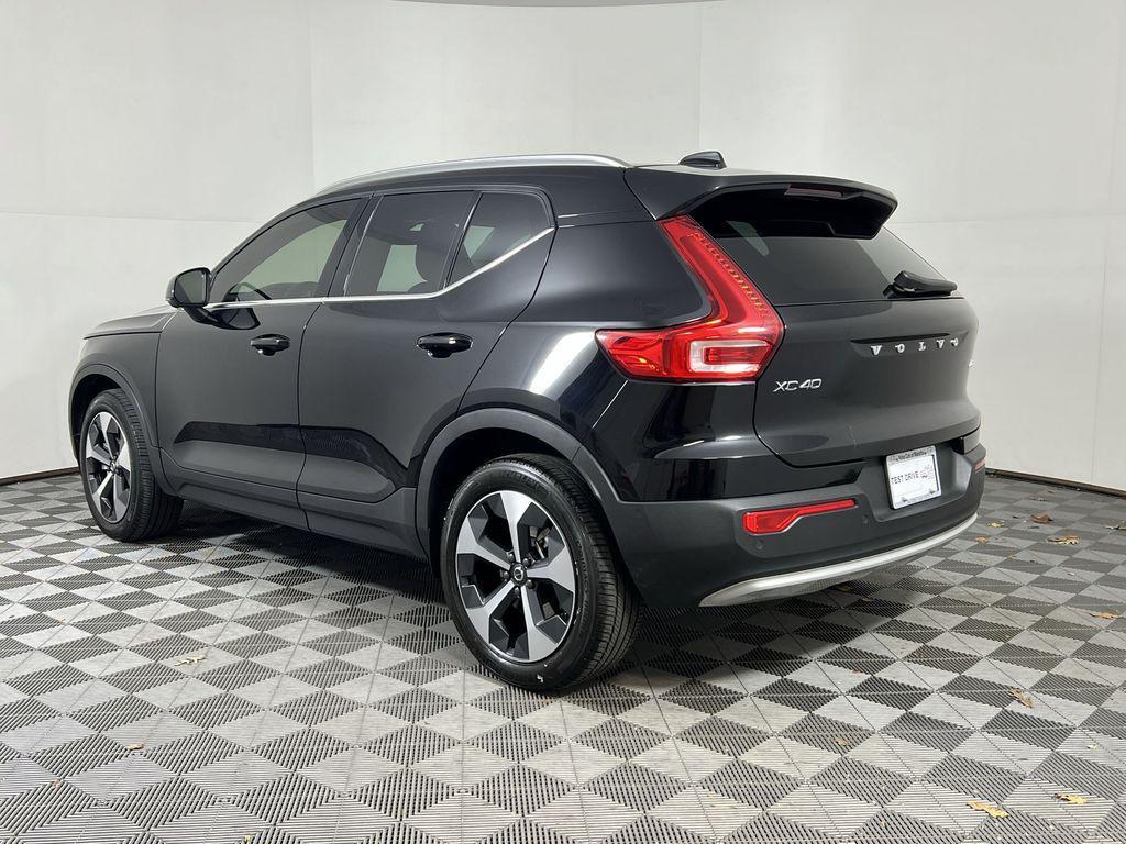 used 2023 Volvo XC40 car, priced at $30,994