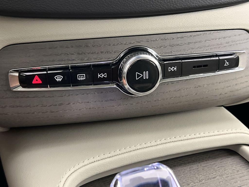 used 2025 Volvo XC90 Plug-In Hybrid car, priced at $66,899