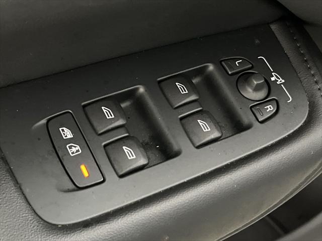 used 2023 Volvo XC60 Recharge Plug-In Hybrid car, priced at $45,000