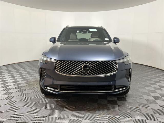new 2025 Volvo XC90 car, priced at $67,975