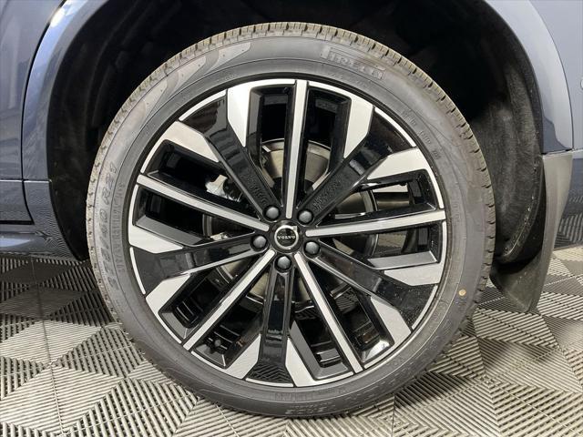 new 2025 Volvo XC90 car, priced at $67,975
