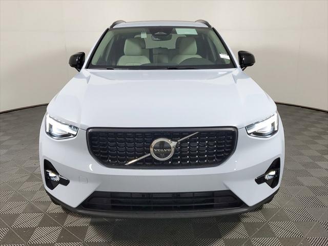 new 2025 Volvo XC40 car, priced at $48,790