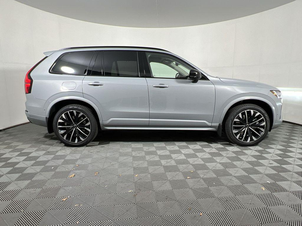 new 2026 Volvo XC90 Plug-In Hybrid car, priced at $91,560