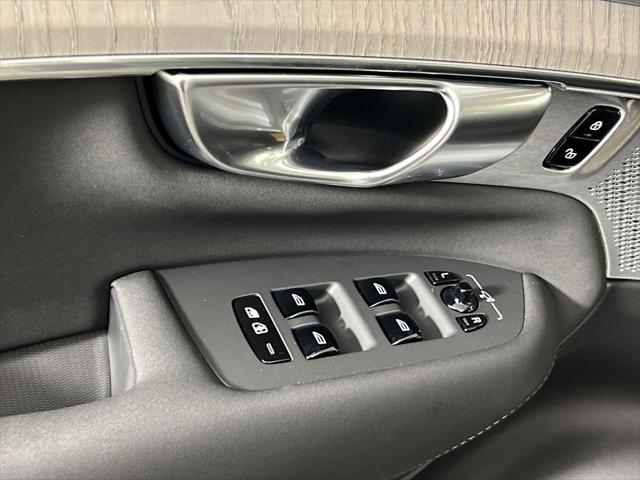 new 2026 Volvo XC90 Plug-In Hybrid car, priced at $91,560