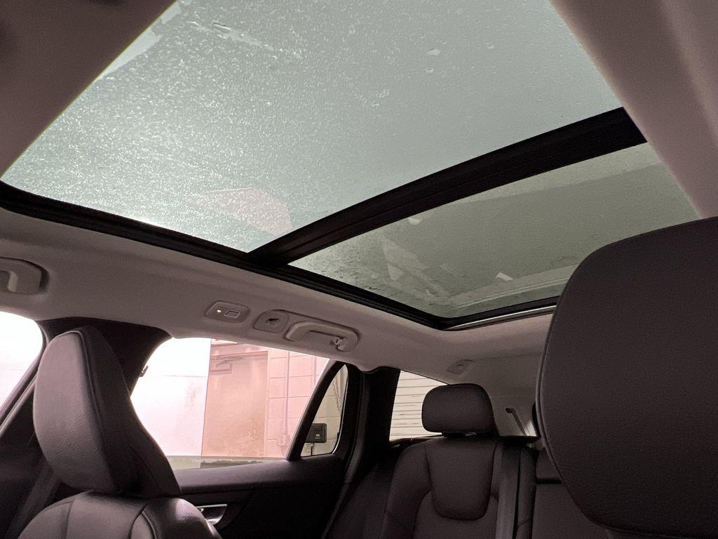 new 2026 Volvo V60 Cross Country car