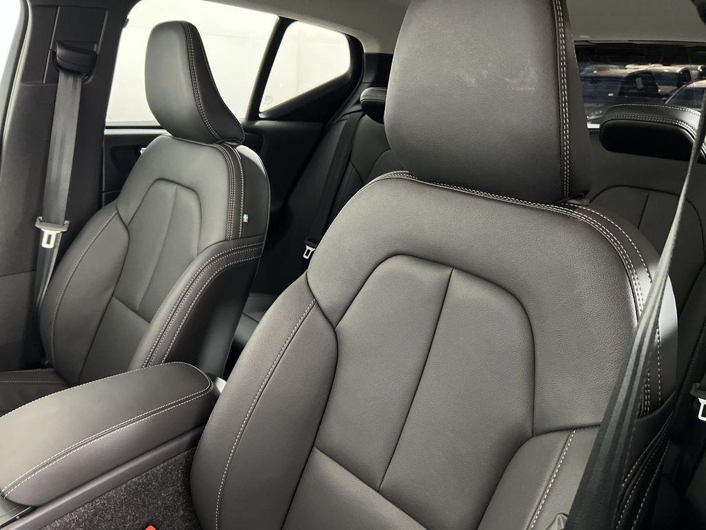used 2025 Volvo XC40 car, priced at $35,611