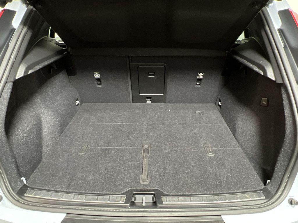 used 2025 Volvo XC40 car, priced at $35,611