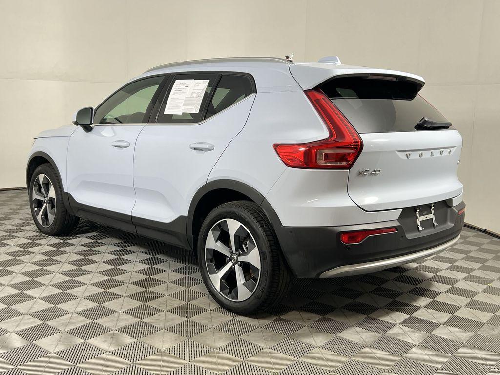 used 2025 Volvo XC40 car, priced at $35,611