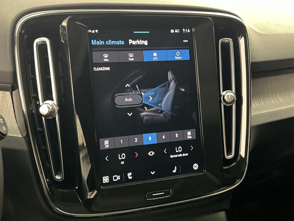 used 2025 Volvo XC40 car, priced at $35,611
