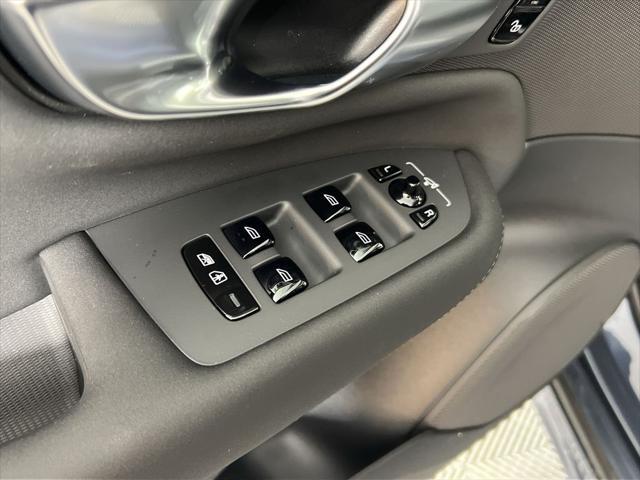 new 2025 Volvo XC90 Plug-In Hybrid car, priced at $80,405