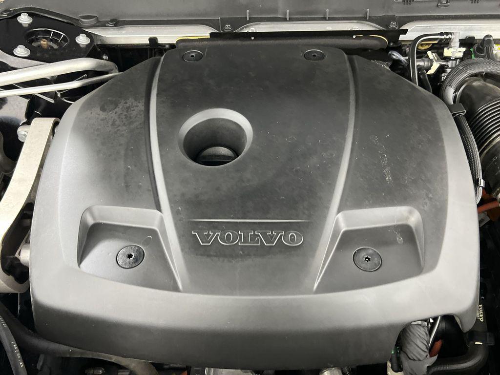 used 2024 Volvo XC90 Recharge Plug-In Hybrid car, priced at $53,002