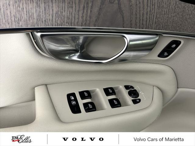 used 2022 Volvo XC90 car, priced at $31,500