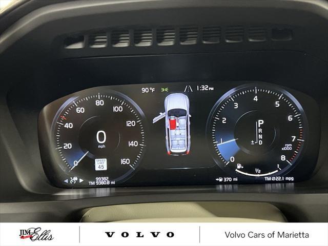 used 2022 Volvo XC90 car, priced at $31,500