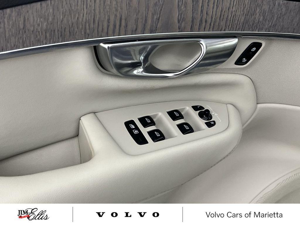 used 2023 Volvo XC90 Recharge Plug-In Hybrid car, priced at $43,396