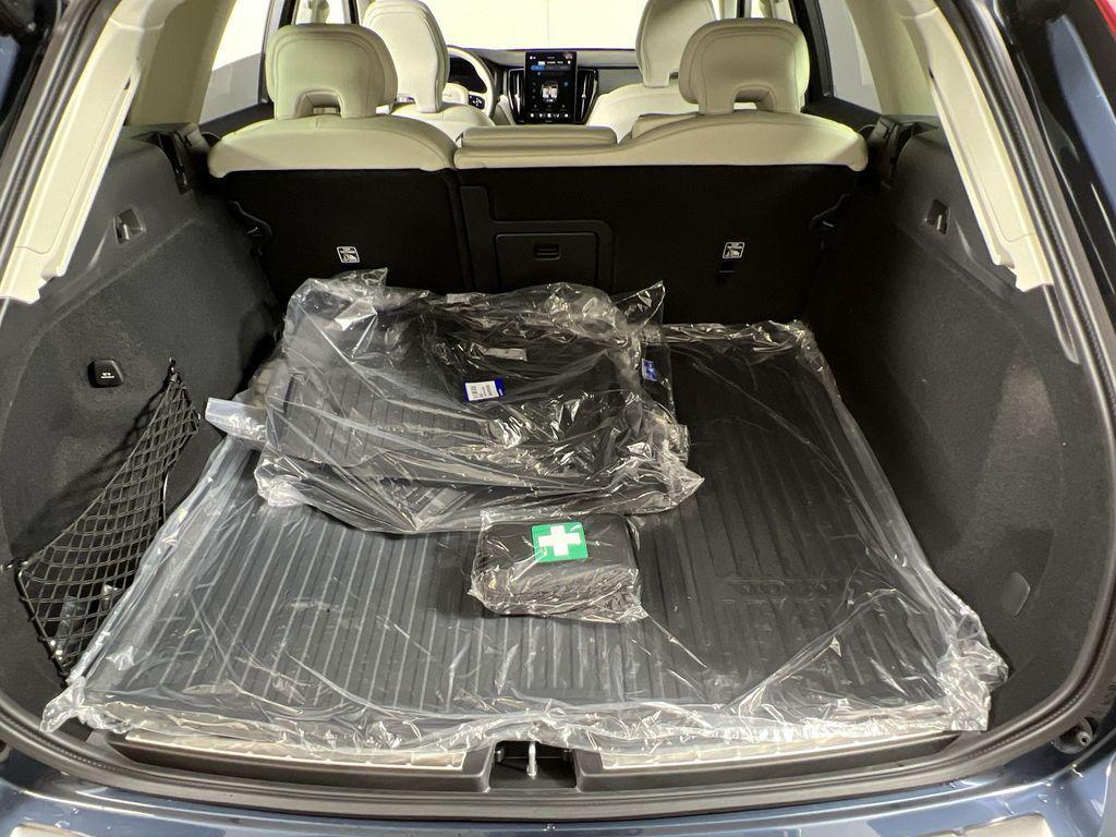 new 2026 Volvo XC60 car