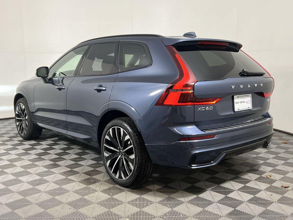 new 2026 Volvo XC60 car