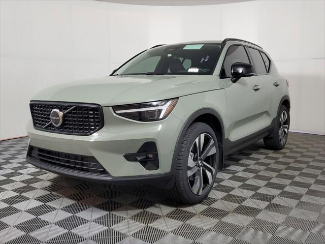 new 2024 Volvo XC40 car, priced at $49,255