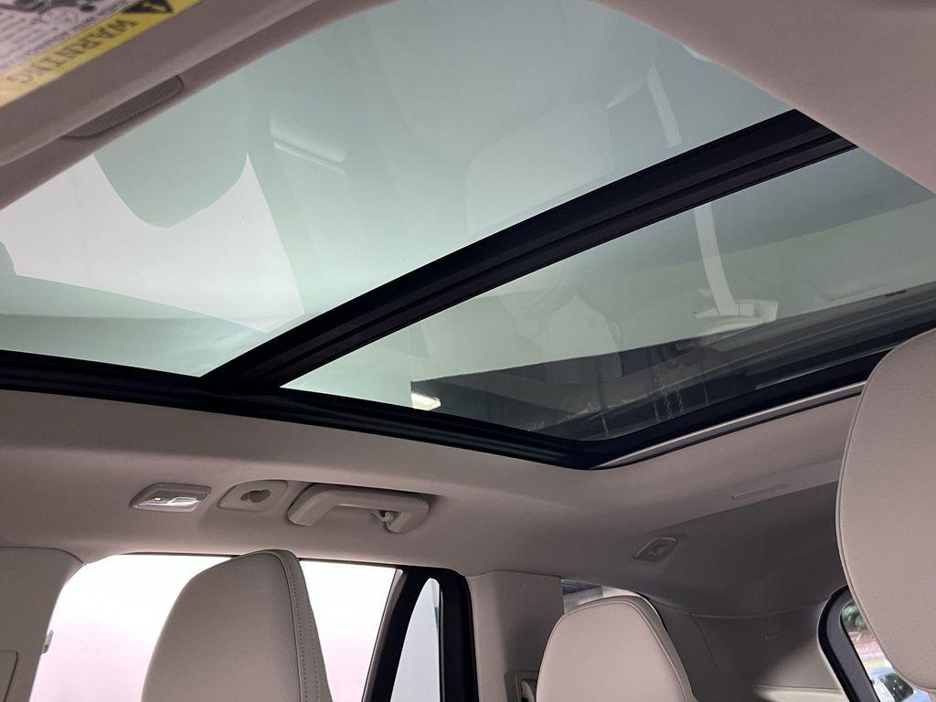 used 2024 Volvo XC90 car, priced at $38,949