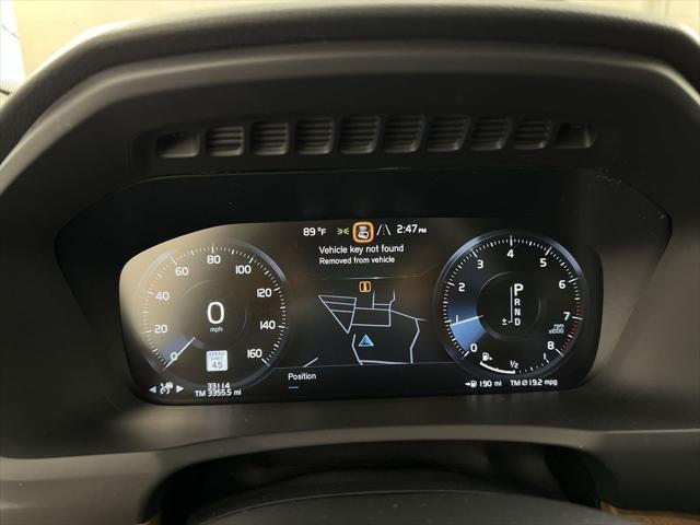 used 2022 Volvo XC90 car, priced at $40,700