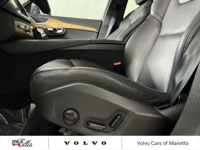 used 2022 Volvo XC90 car, priced at $40,994