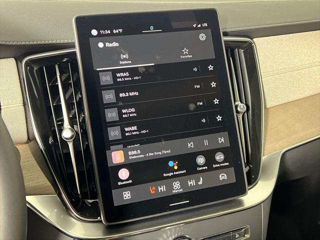 new 2025 Volvo XC90 Plug-In Hybrid car, priced at $76,805