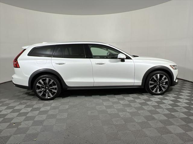 used 2022 Volvo V60 Cross Country car, priced at $33,500