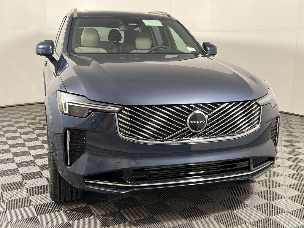 new 2026 Volvo XC90 Plug-In Hybrid car, priced at $81,690