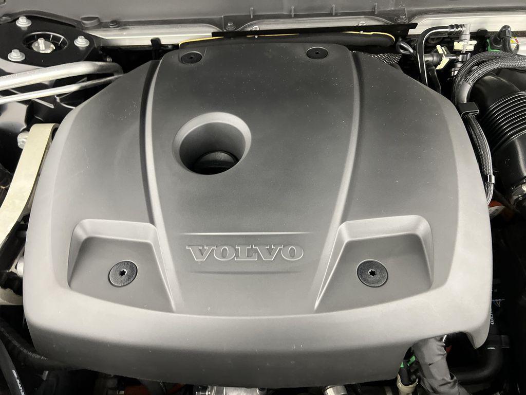 used 2024 Volvo XC90 Recharge Plug-In Hybrid car, priced at $55,633