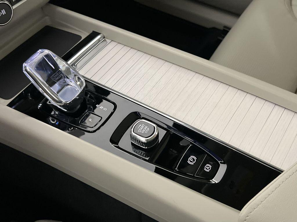 new 2026 Volvo XC60 Plug-In Hybrid car