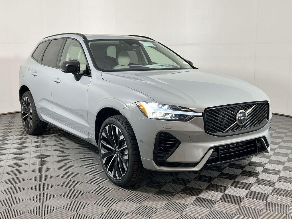 new 2026 Volvo XC60 Plug-In Hybrid car